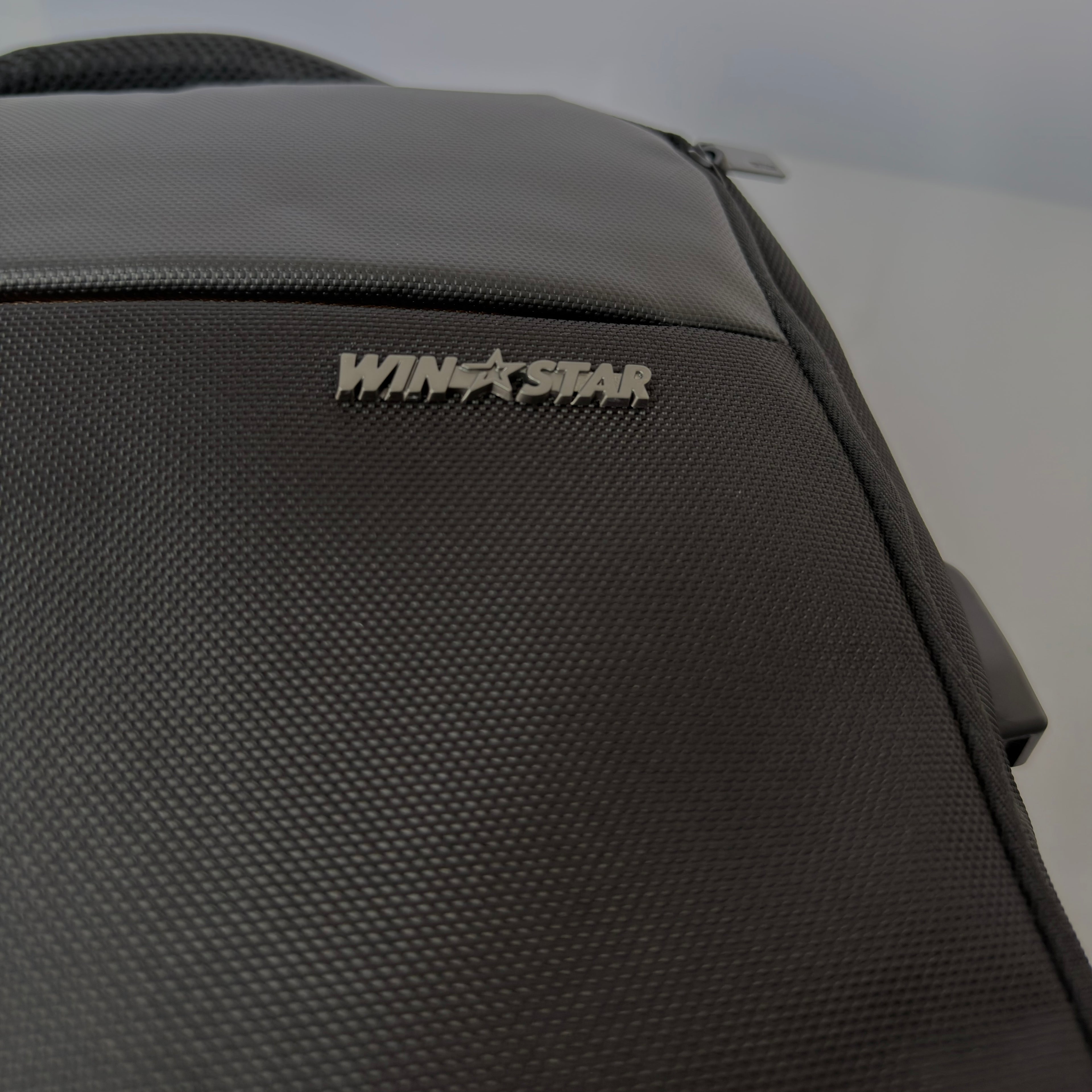 Mochila Ejecutiva Urbana WINSTAR SN78080