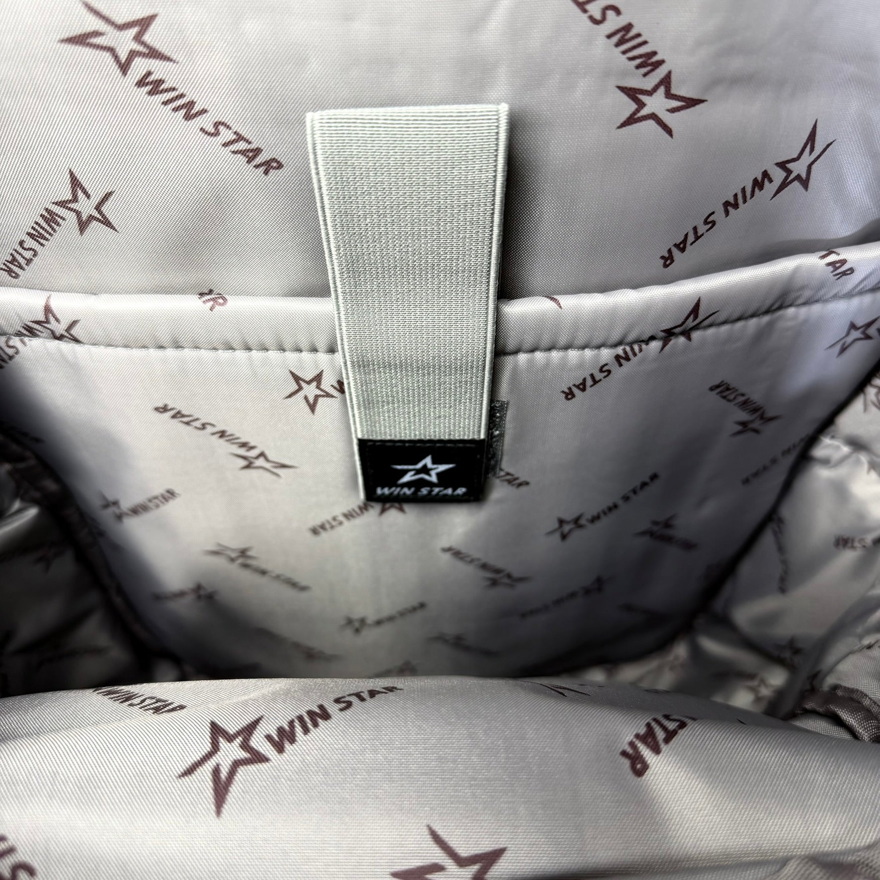 Mochila Ejecutiva WINSTAR SL7001A – Diseño Premium