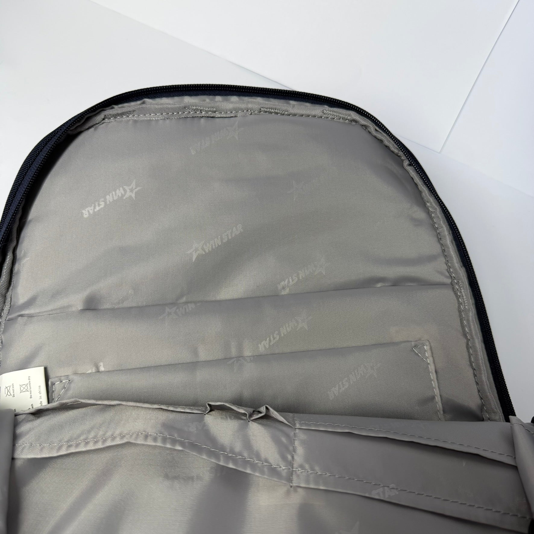 Mochila Ejecutiva WINSTAR GSN50578-1