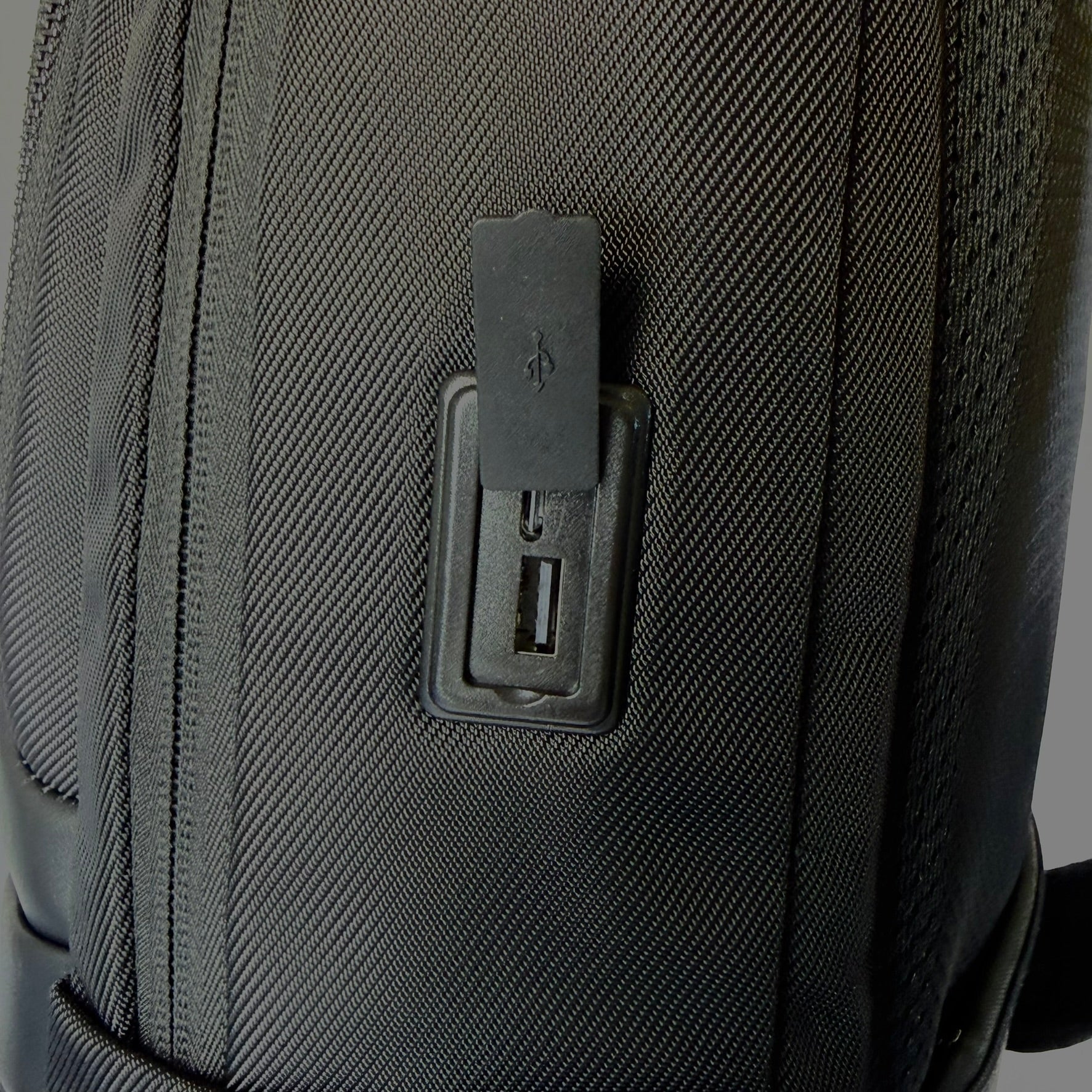 Mochila Ejecutiva WINSTAR SN2236