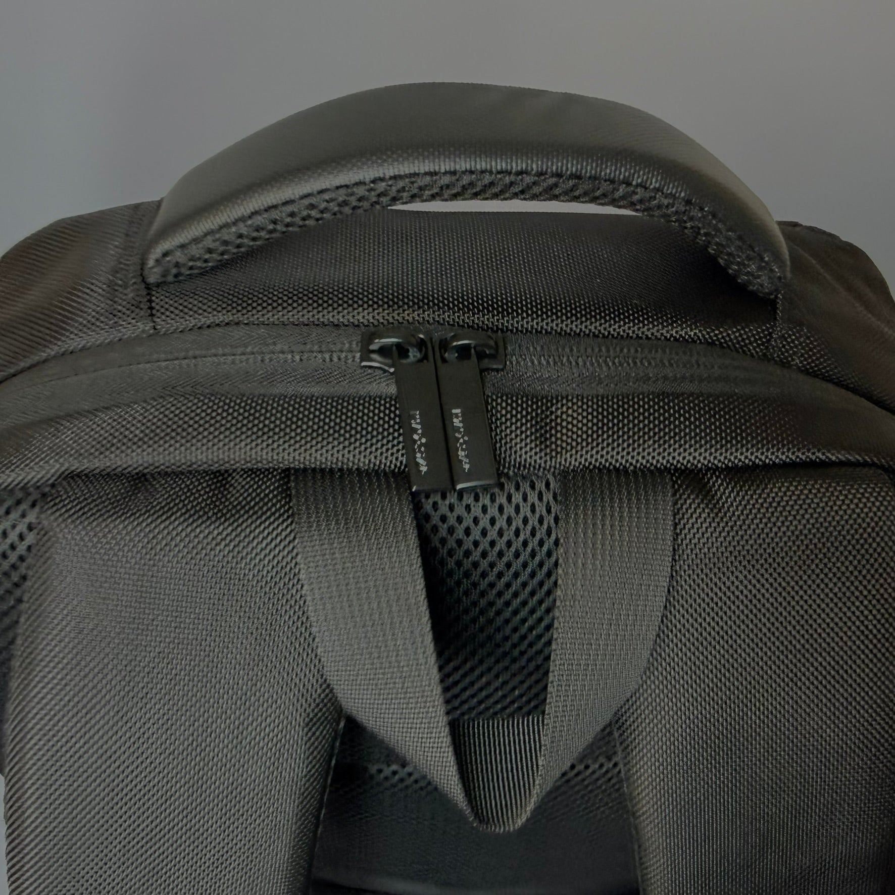 Mochila Ejecutiva Urbana WINSTAR SN78080